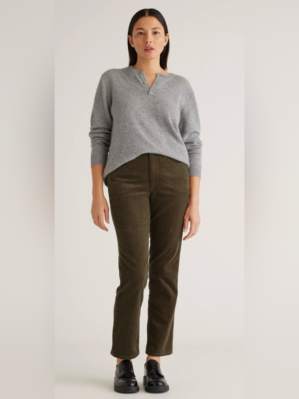 Quince Organic Stretch Corduroy Straight Leg
Pants in seaweed